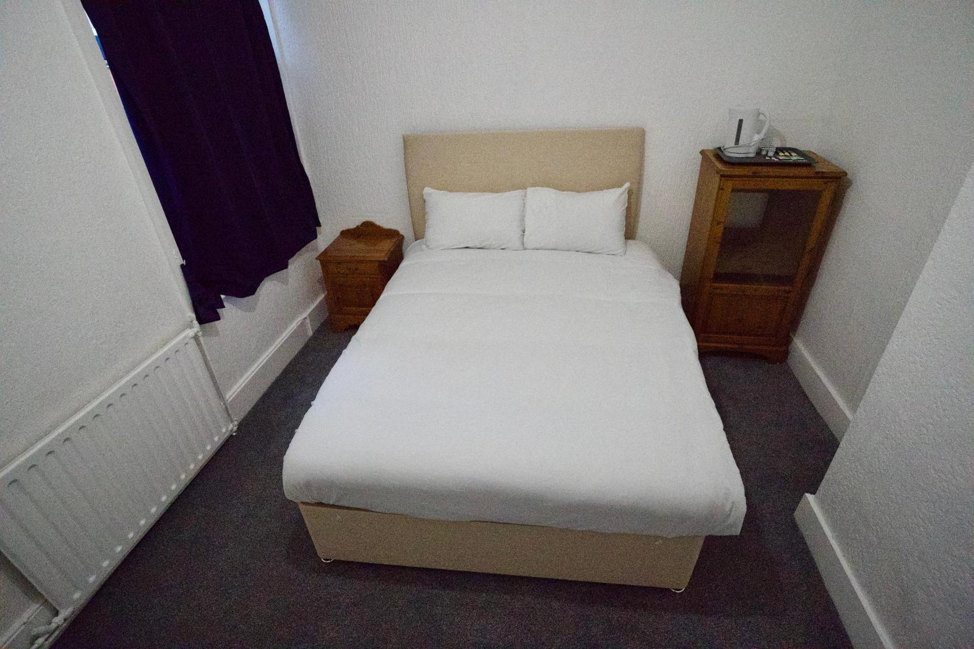 Gatwick Birchwood Lodge With Holiday Parking Хорли Экстерьер фото